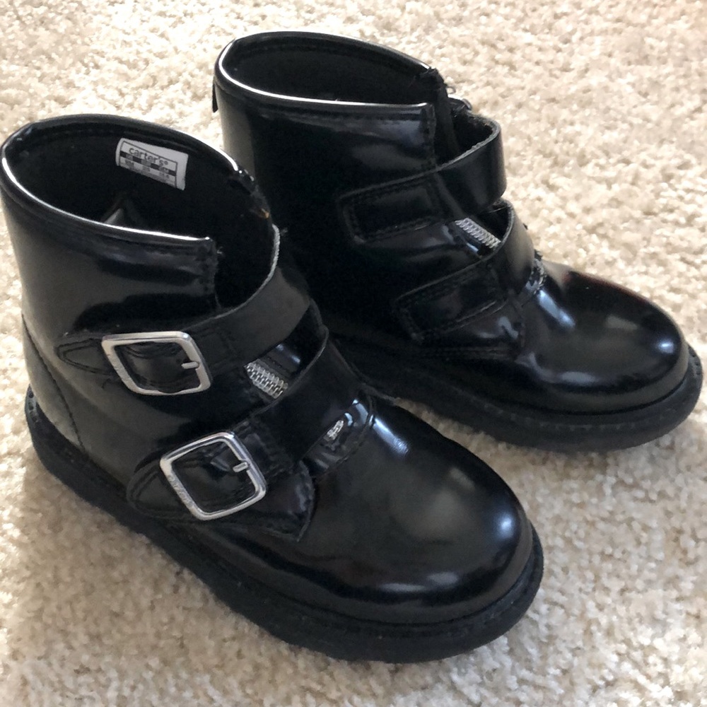 Girls Black strappy boots